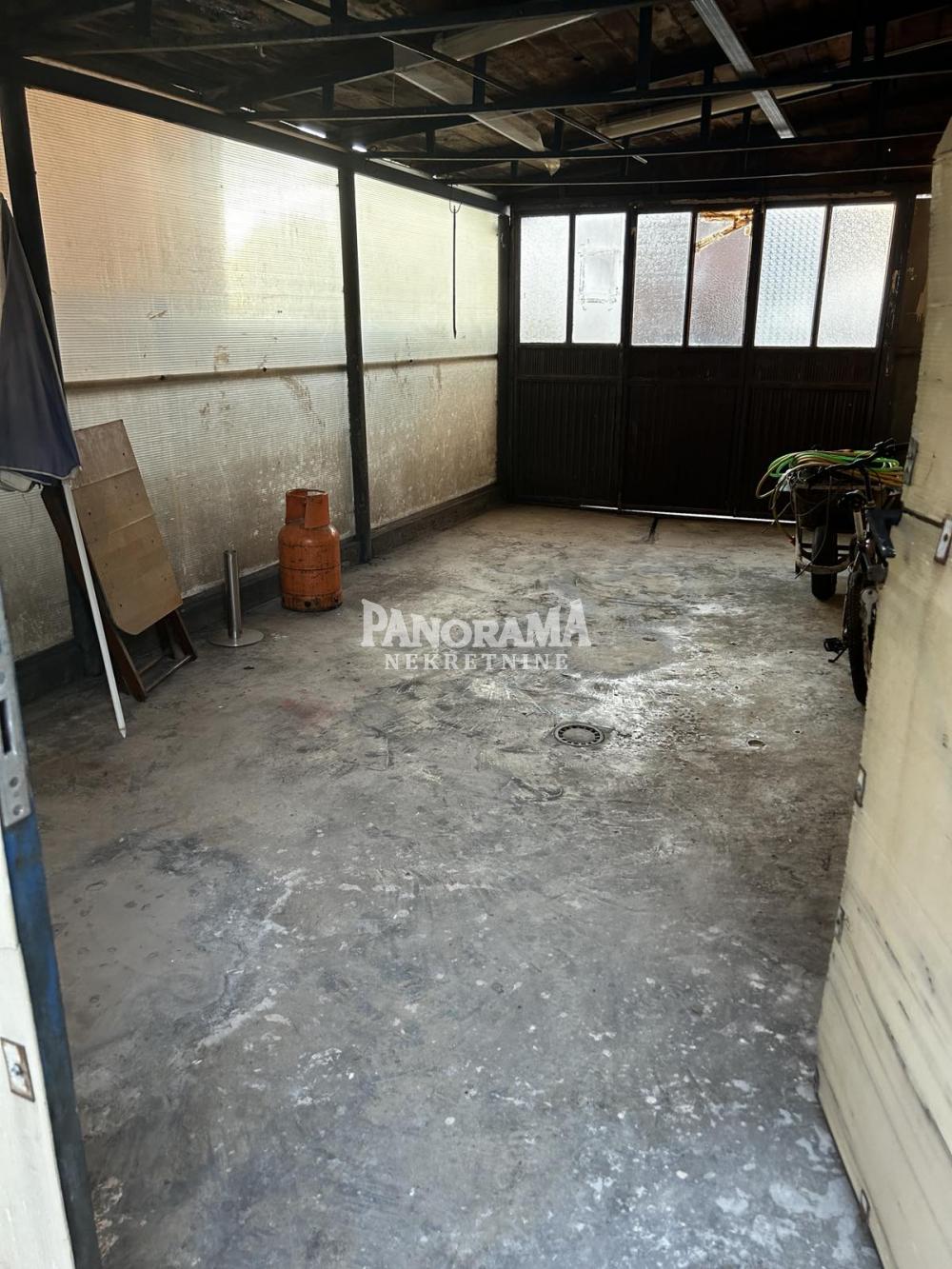 Slika 11 - Ilije Đuričića,  Lokal za izdavanje, 90m2, 700€