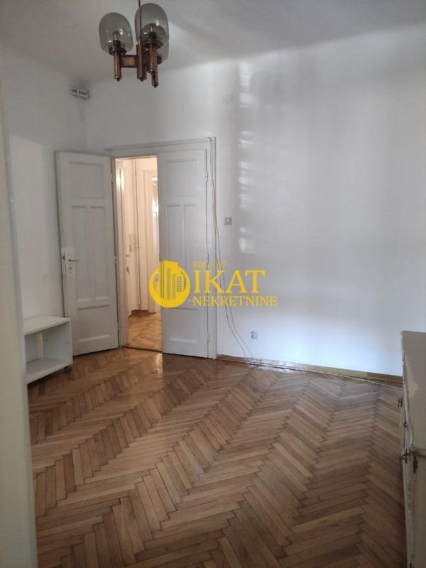 Glavna slika -Makedonska, Četvorosoban stan na prodaju, 142m2, 568.000€