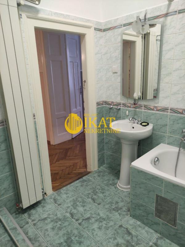 Slika 10 - Makedonska, Četvorosoban stan na prodaju, 142m2, 568.000€