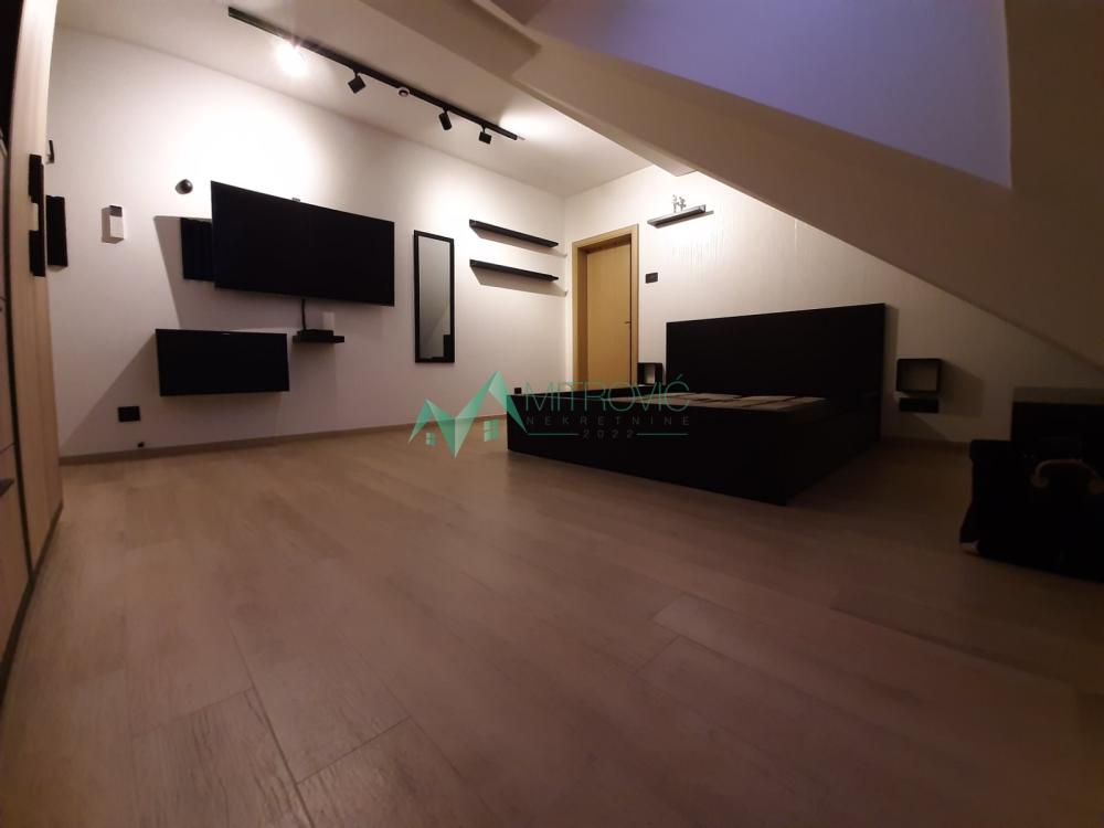 Slika 11 - Četvoroiposoban stan na prodaju, 176m2, 885.800€