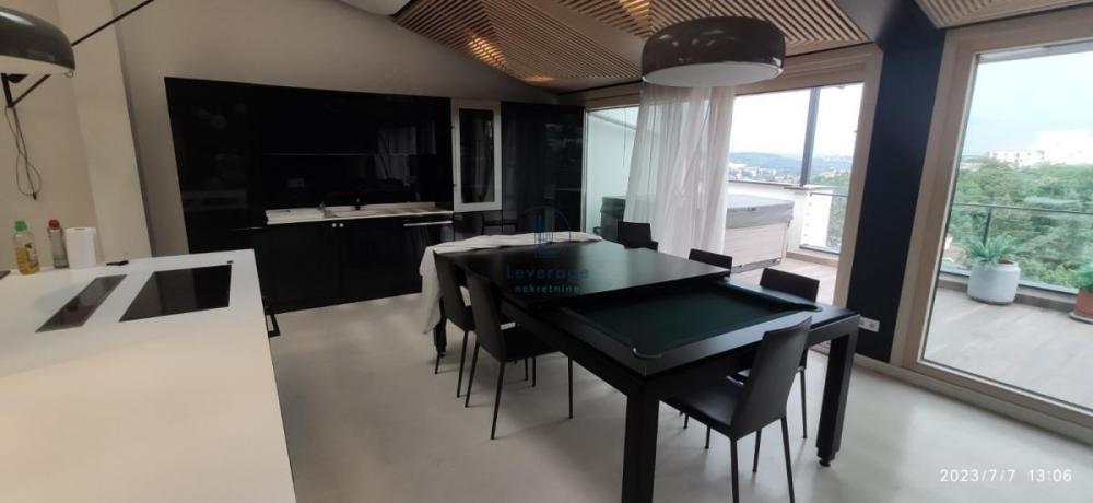 Slika 3 - Četvorosoban stan za izdavanje, 240m2, 3.000€