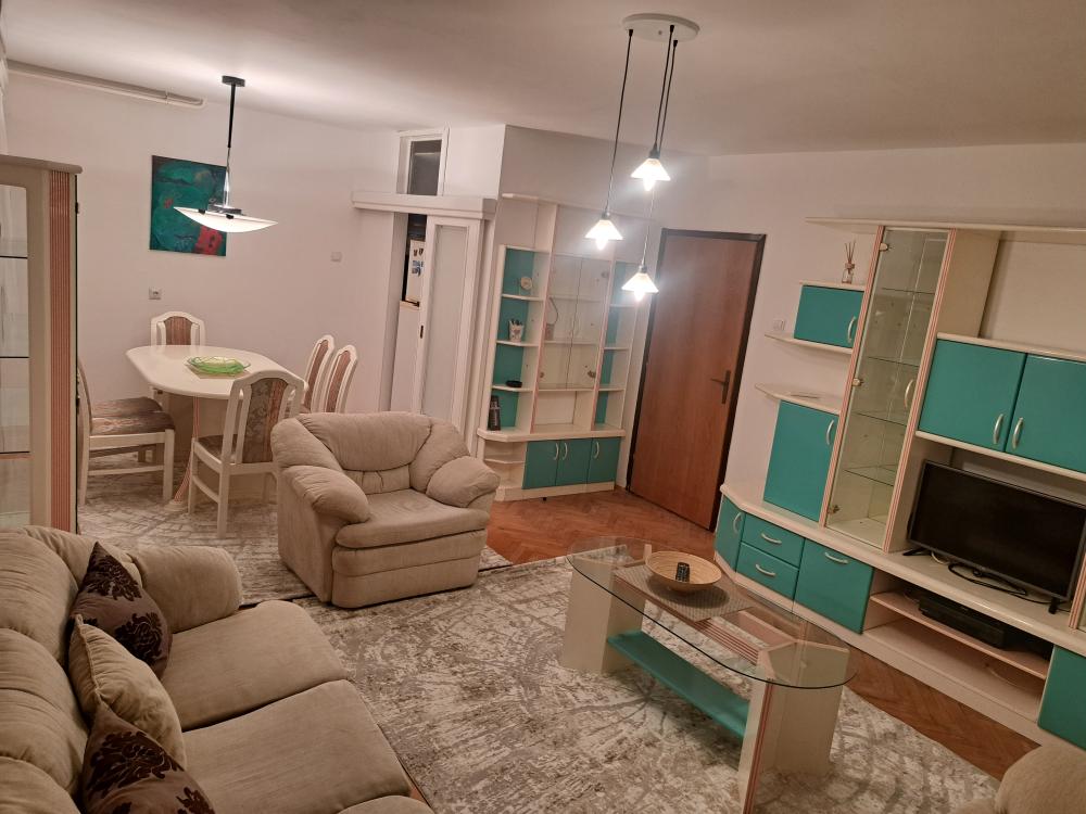 Slika 2 - ZORZA KLEMENSOA 12/17, Trosoban stan za izdavanje, 79m2, 1.100€