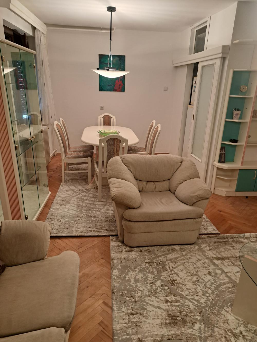 Slika 3 - ZORZA KLEMENSOA 12/17, Trosoban stan za izdavanje, 79m2, 1.100€