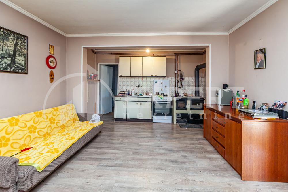 Slika 8 - Gornji Matejevac,  Kuća na prodaju, 450m2, 103.000€