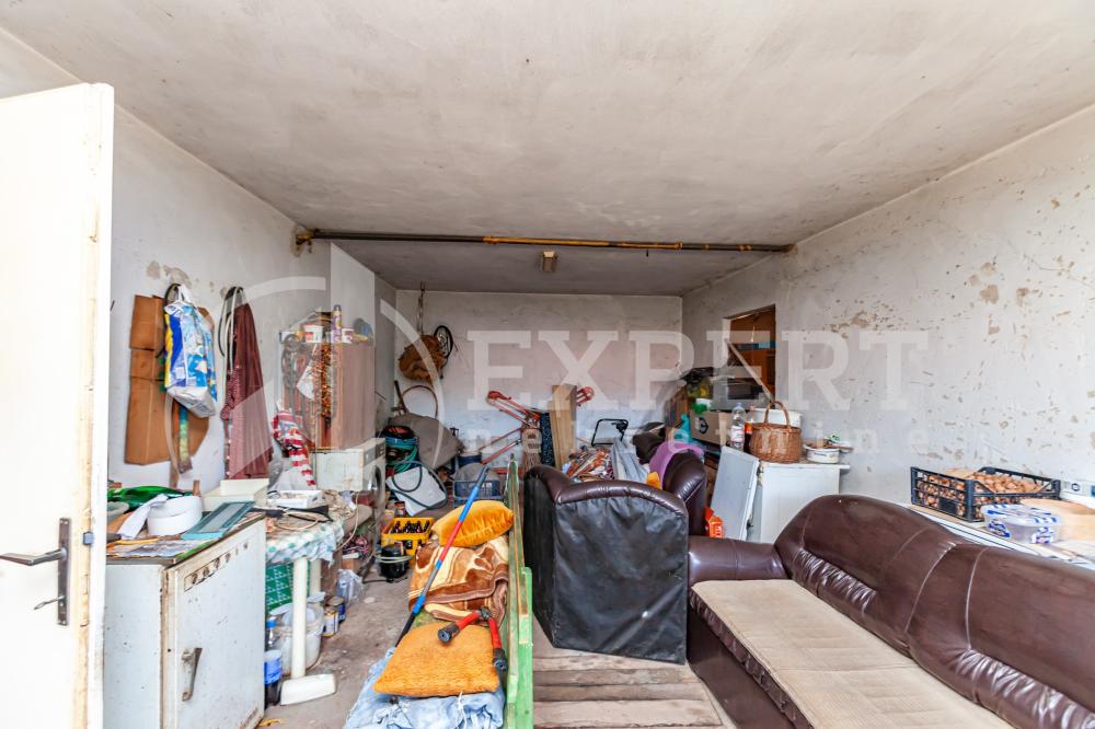 Slika 9 - Gornji Matejevac,  Kuća na prodaju, 450m2, 103.000€