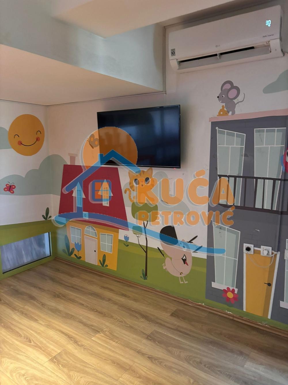 Slika 10 - Učitelj Tasina,  Lokal za izdavanje, 390m2, 3.300€