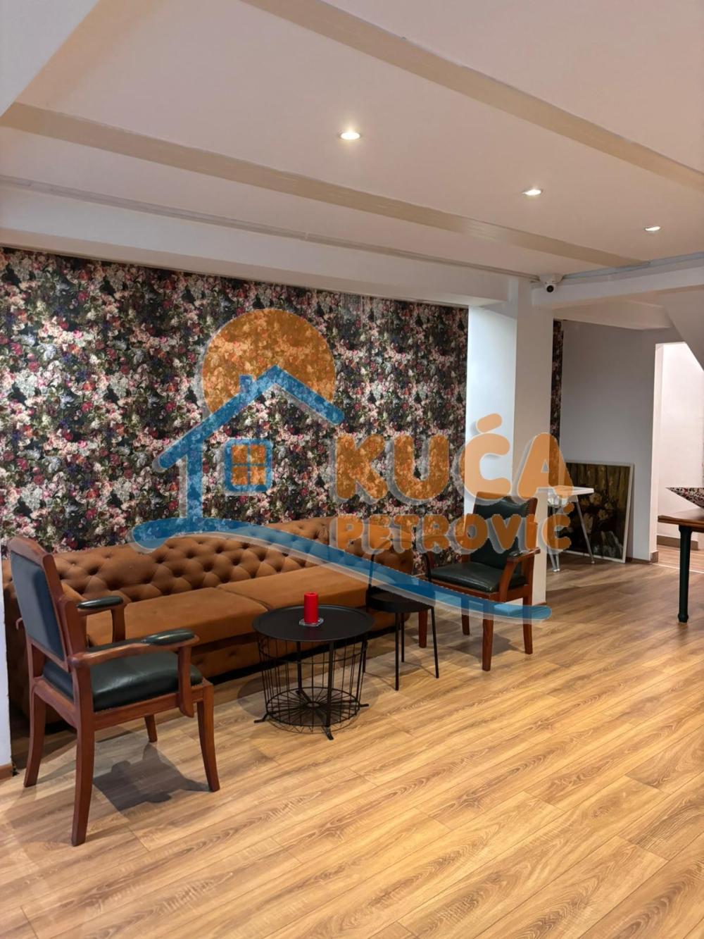 Slika 2 - Učitelj Tasina,  Lokal za izdavanje, 390m2, 3.300€