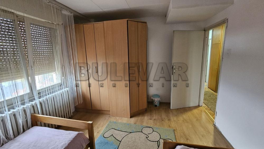 Slika 9 - Bulevar Nemanjića, Trosoban stan za izdavanje, 72m2, 400€