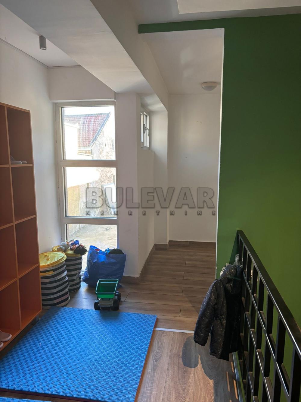 Slika 4 - Učitelj Tasina,  Lokal za izdavanje, 390m2, 3.300€