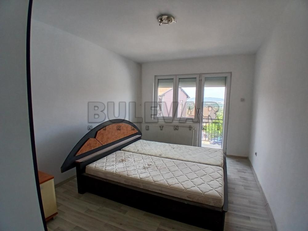 Slika 11 - Jove Tošića,  Lokal za izdavanje, 270m2, 1.000€