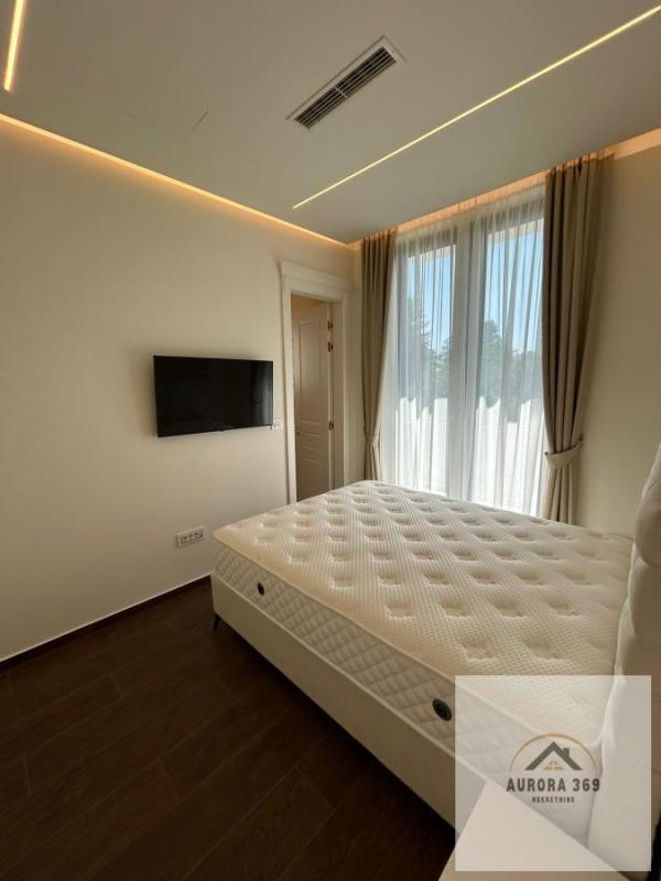 Slika 10 - Četvorosoban stan za izdavanje, 120m2, 2.000€