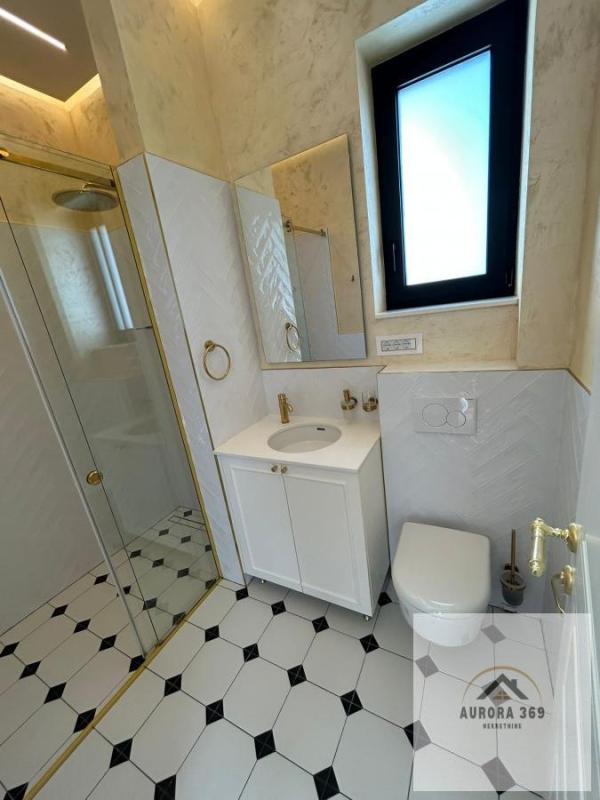 Slika 11 - Četvorosoban stan za izdavanje, 120m2, 2.000€