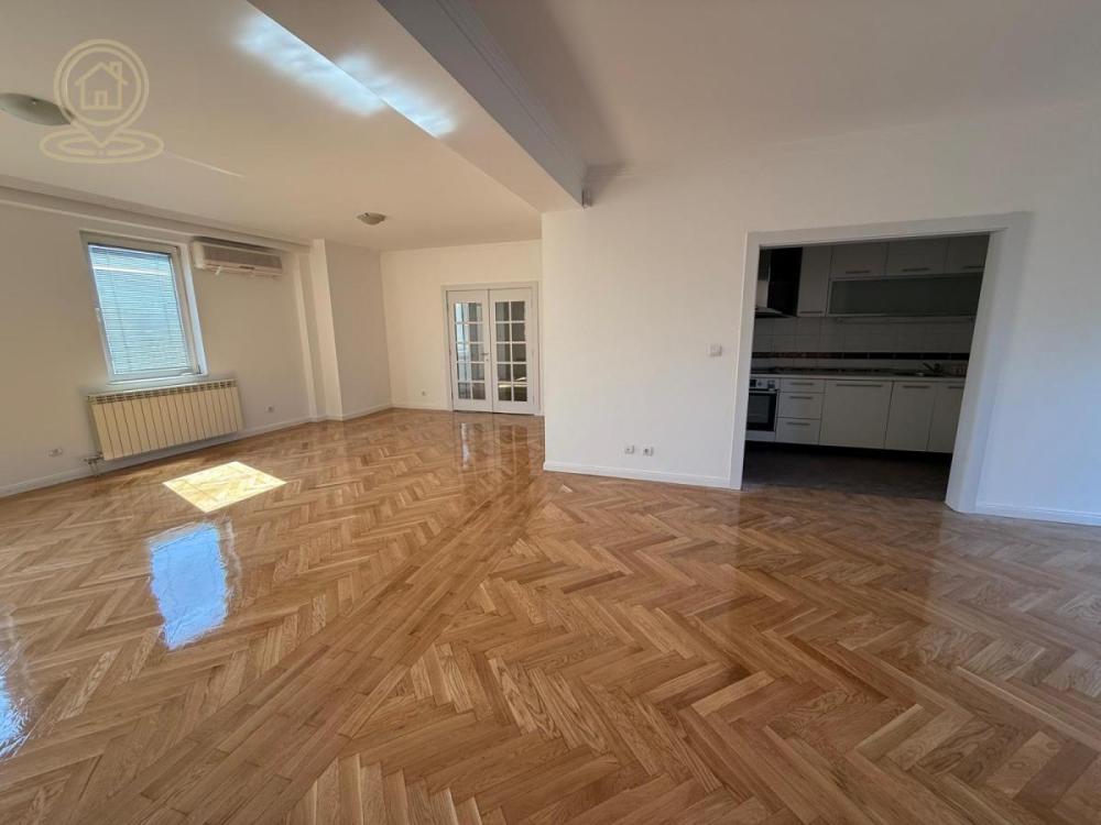 Slika 1 -  Lokal za izdavanje, 144m2, 1.650€