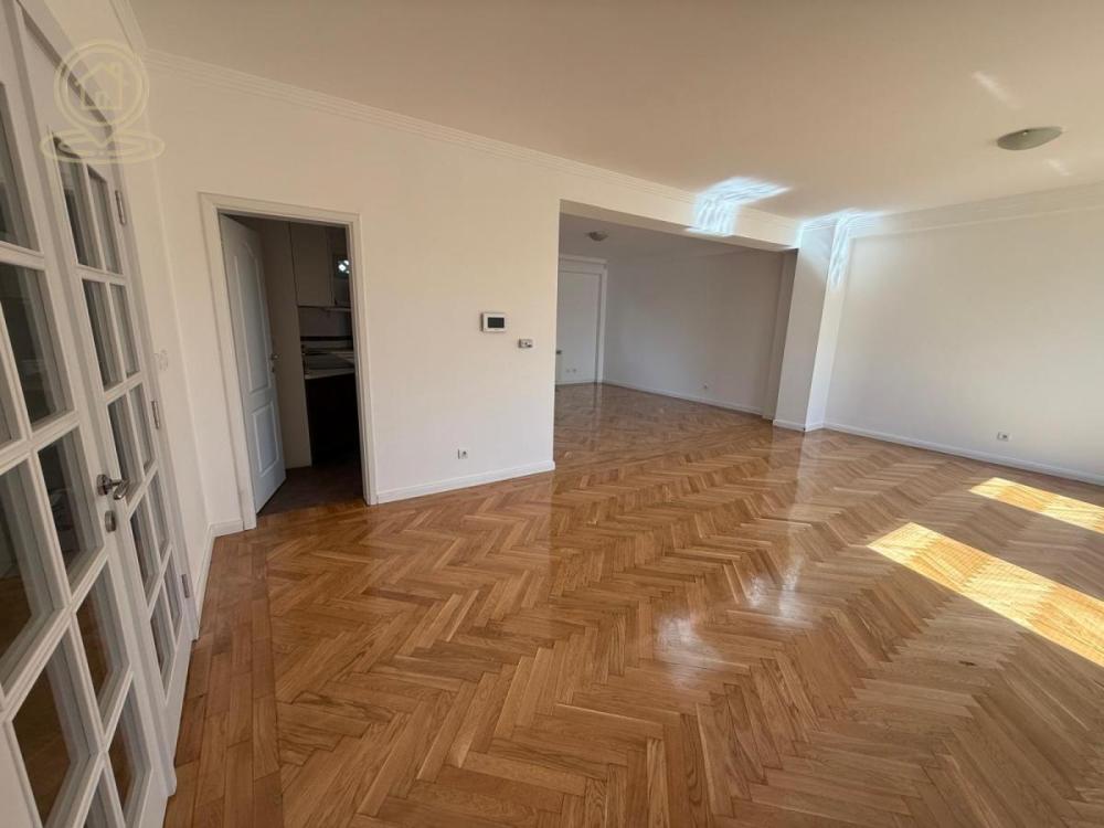 Slika 4 -  Lokal za izdavanje, 144m2, 1.650€