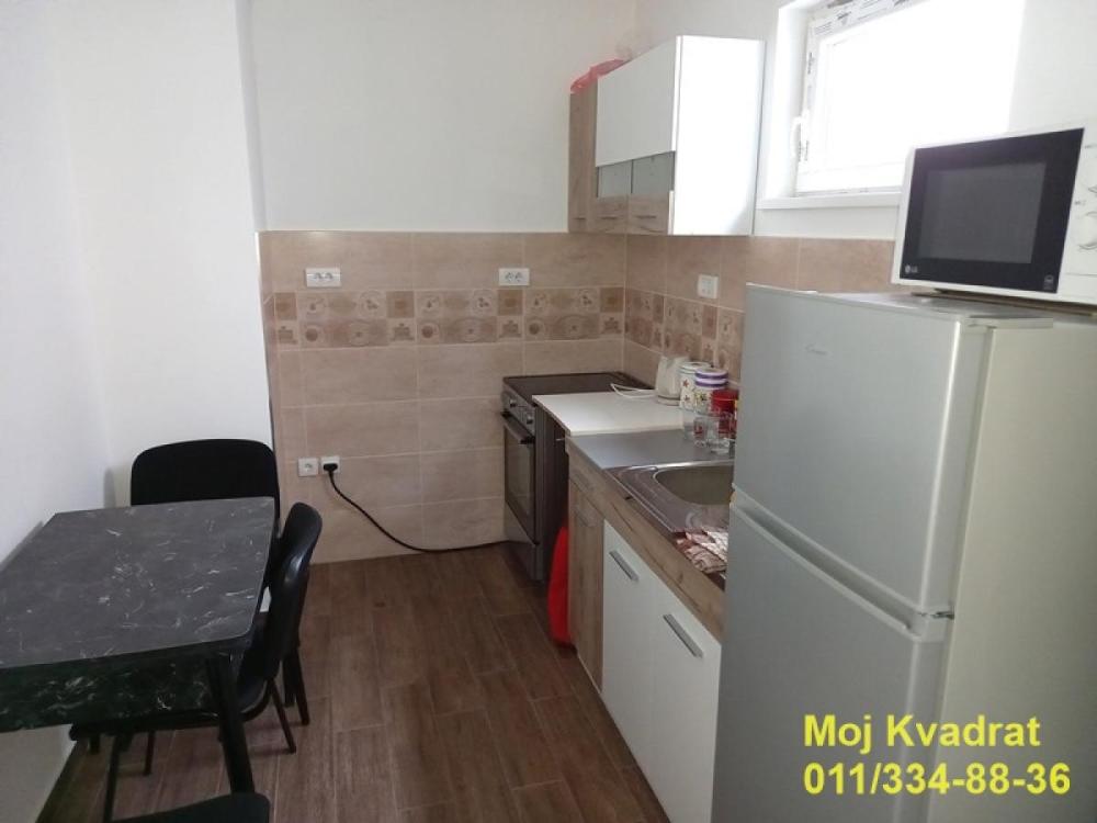 Slika 4 - Trosoban stan za izdavanje, 55m2, 1.000€