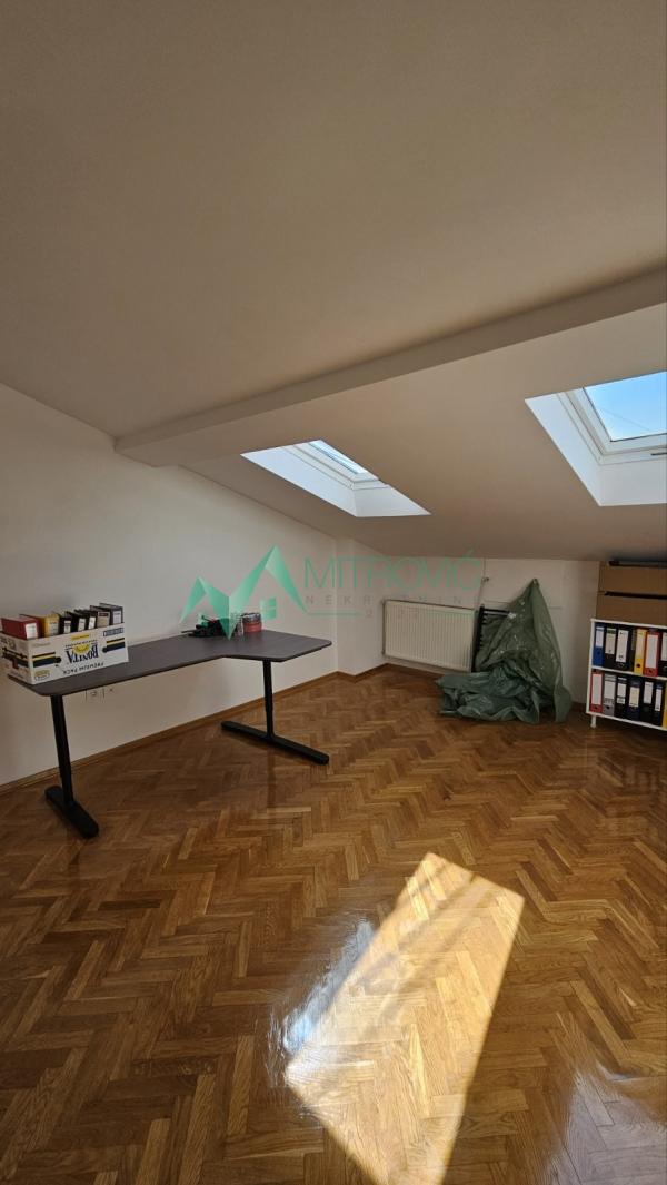 Slika 7 - Četvorosoban stan na prodaju, 105m2, 198.800€