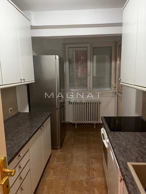 Slika 2 - Katanićeva, Trosoban stan za izdavanje, 84m2, 1.200€
