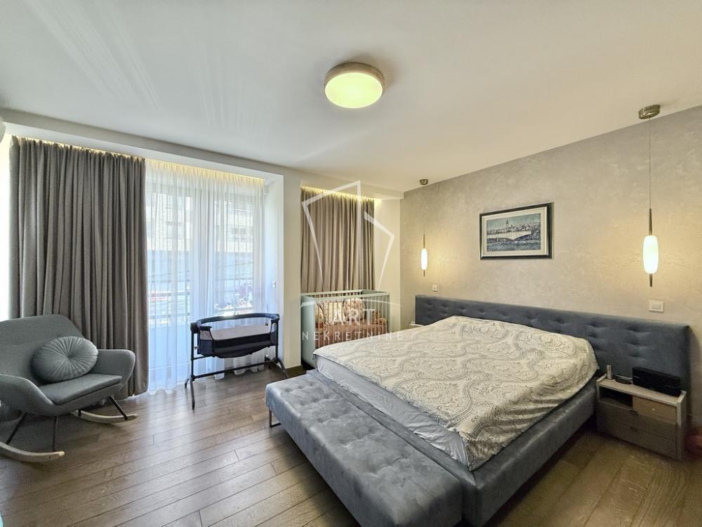 Slika 8 - Južni Bulevar, Četvorosoban stan na prodaju, 110m2, 395.000€