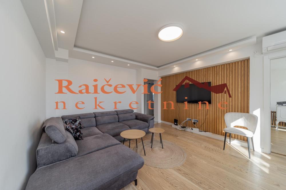 Glavna slika -Durmitorska, Trosoban stan na prodaju, 136m2, 280.000€