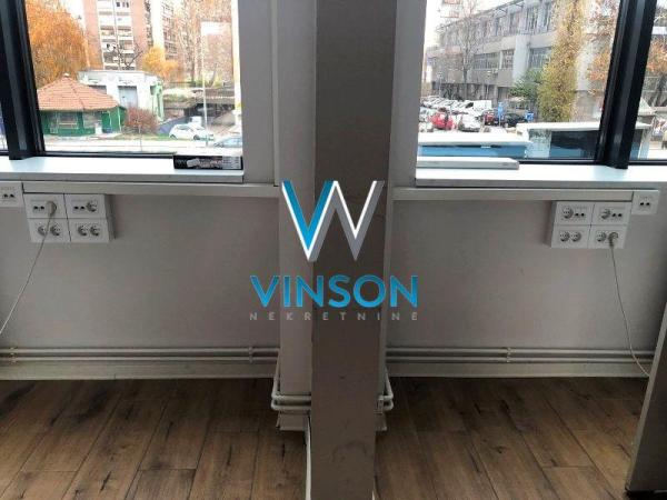 Slika 4 - Bulevar oslobođenja,  Lokal za izdavanje, 200m2, 2.000€