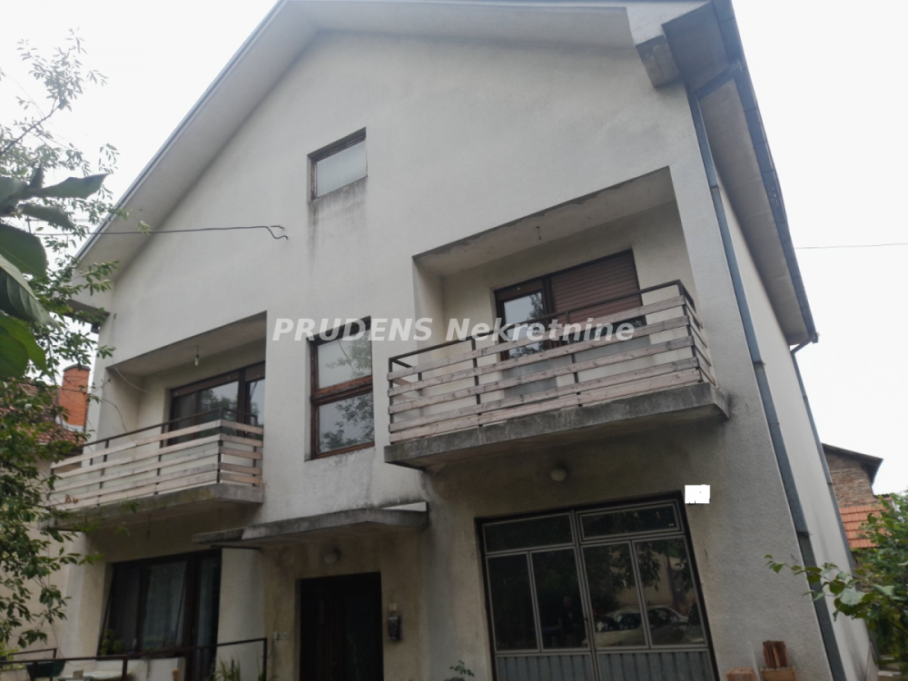 Slika 1 -  Kuća na prodaju, 275m2, 191.000€