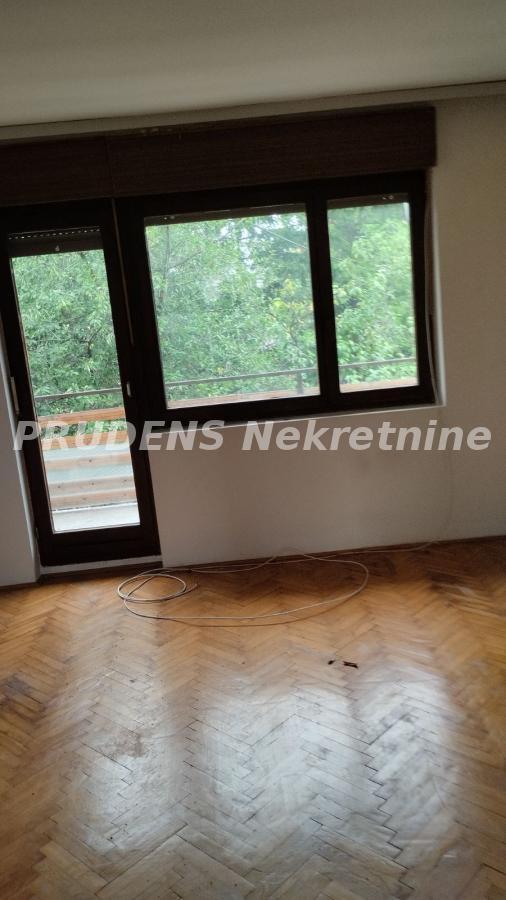 Slika 2 -  Kuća na prodaju, 275m2, 191.000€