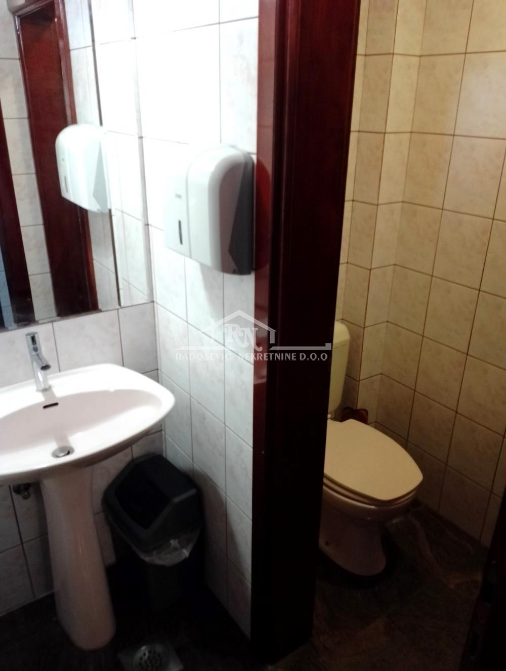 Slika 5 - Dalmatinske zagore,  Lokal za izdavanje, 234m2, 2.000€