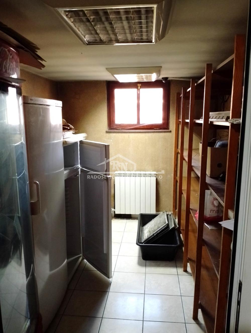 Slika 7 - Dalmatinske zagore,  Lokal za izdavanje, 234m2, 2.000€