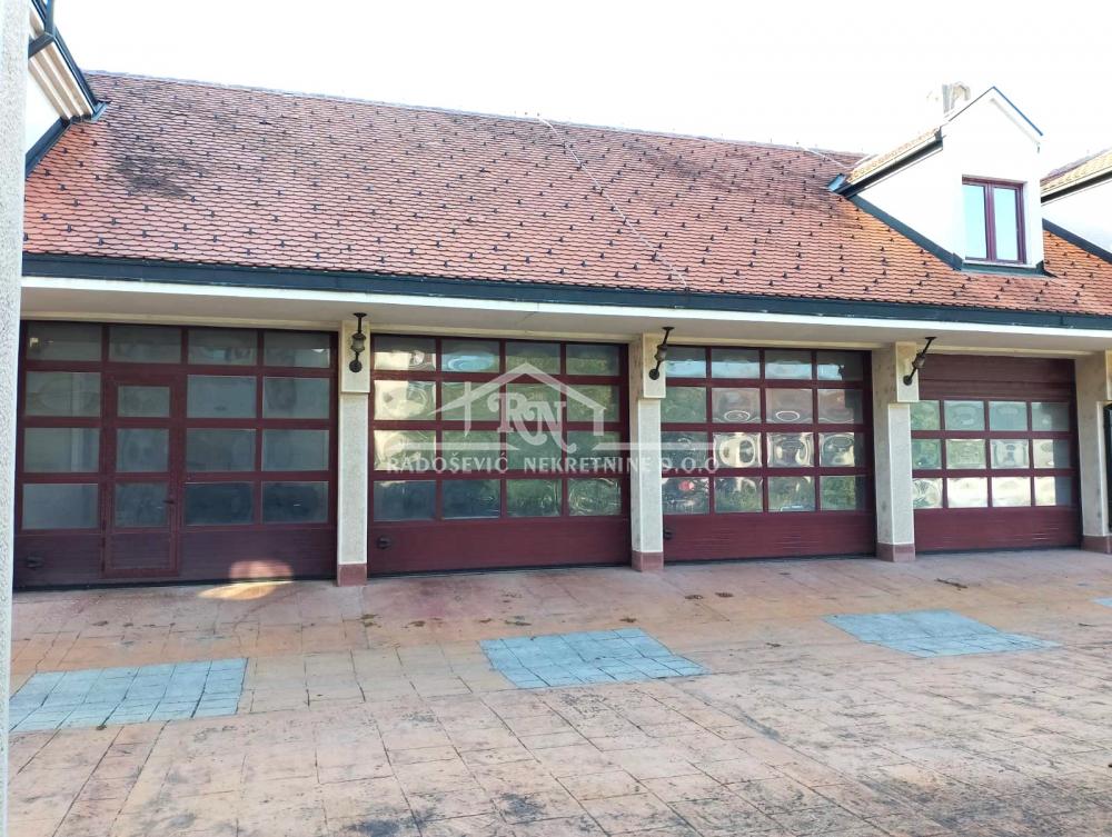 Slika 5 - Dalmatinske zagore,  Lokal za izdavanje, 475m2, 2.600€