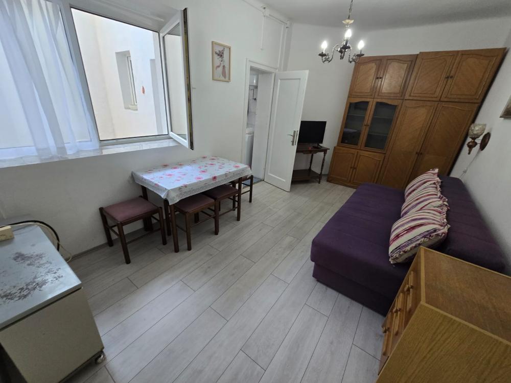 Slika 1 - Ruzveltova, Jednoiposoban stan na prodaju, 32m2, 134.400€
