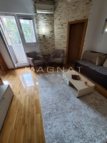 Glavna slika -Gandijeva, Dvoiposoban stan na prodaju, 53m2, 218.000€