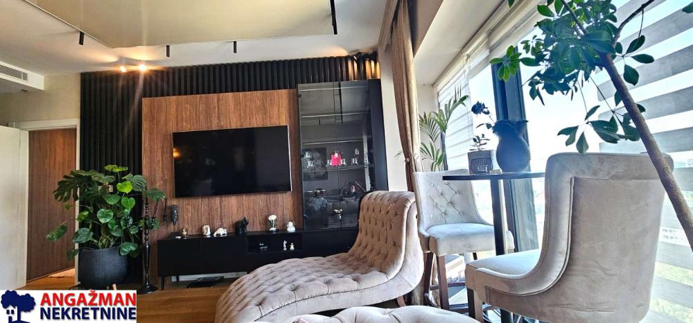 Slika 1 - Omladinskih brigada, Dvosoban stan na prodaju, 61m2, 390.000€