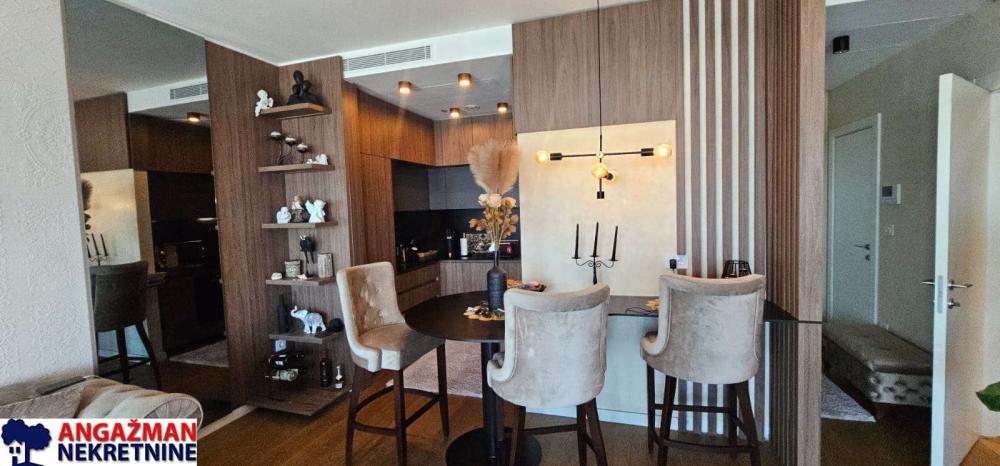 Slika 2 - Omladinskih brigada, Dvosoban stan na prodaju, 61m2, 390.000€