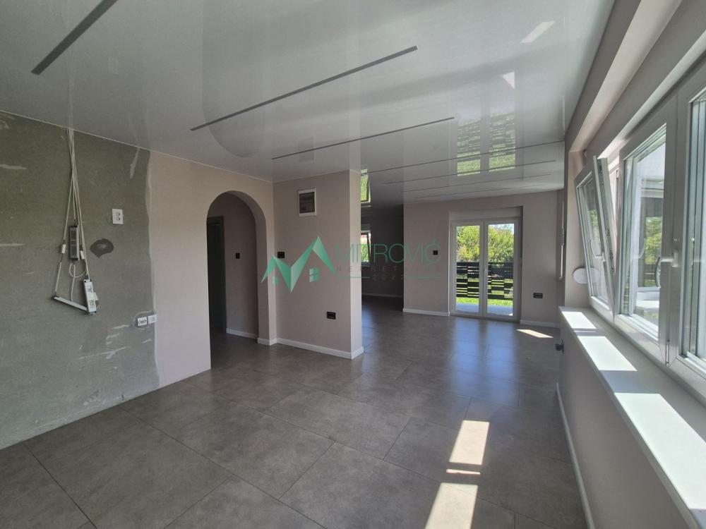 Slika 2 - Kuća na prodaju, 257m2, 334.750€