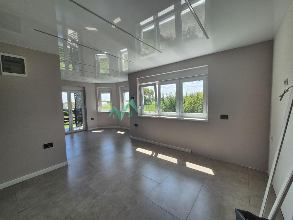 Slika 3 - Kuća na prodaju, 257m2, 334.750€