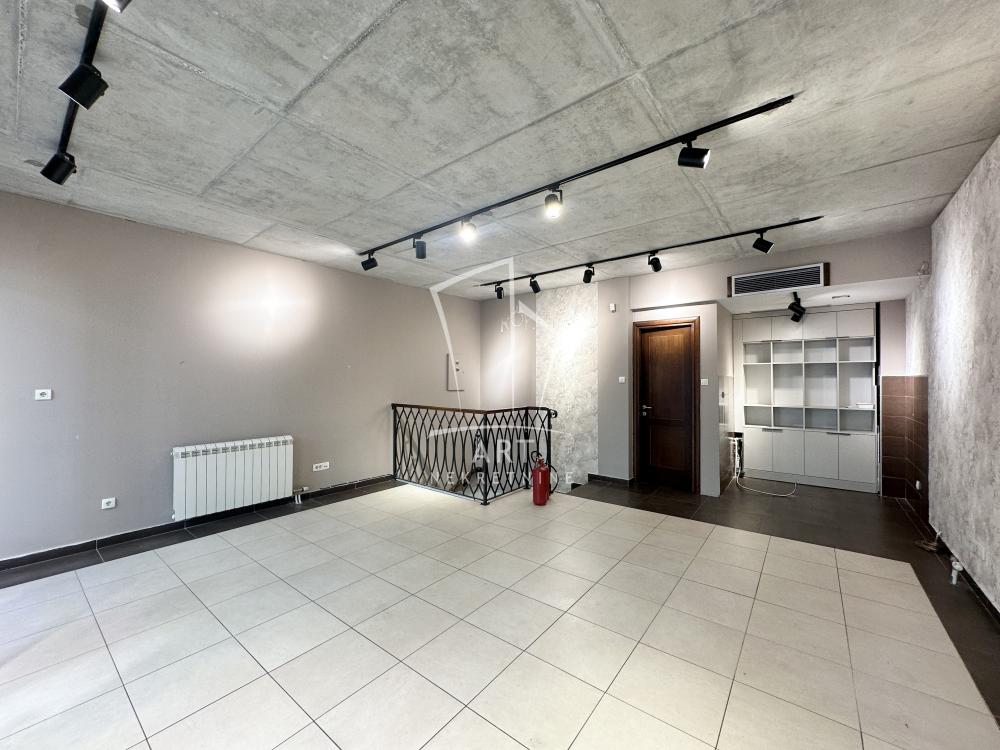 Slika 3 - Novopazarska,  Lokal na prodaju, 42m2, 560.000€