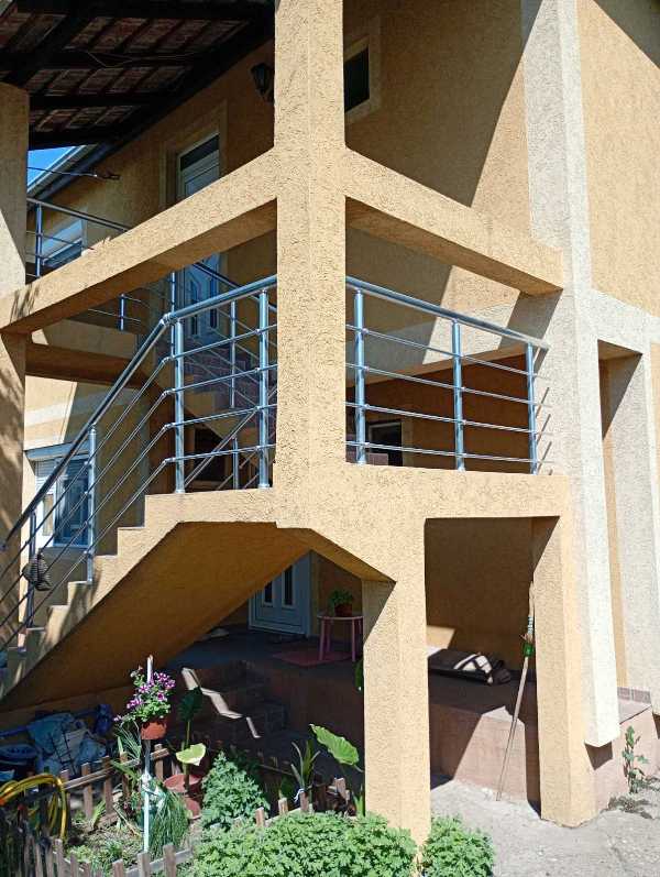 Slika 6 - Sremskih partizana,  Kuća na prodaju, 225m2, 351.000€