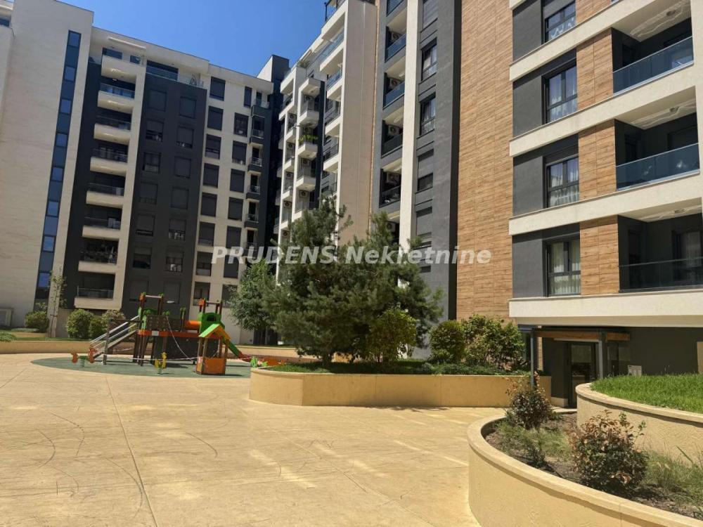 Glavna slika -Vojvode Stepe, Četvorosoban stan na prodaju, 95m2, 335.000€