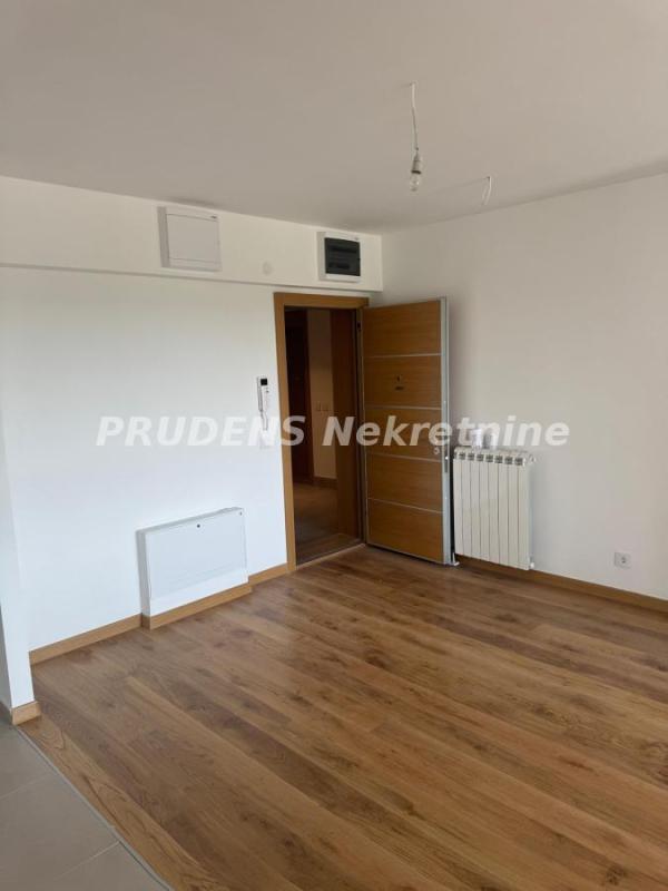 Slika 10 - Vojvode Stepe, Četvorosoban stan na prodaju, 95m2, 335.000€