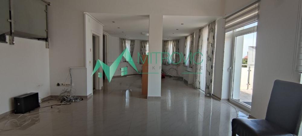 Slika 3 -  Lokal na prodaju, 795m2, 1.236.000€