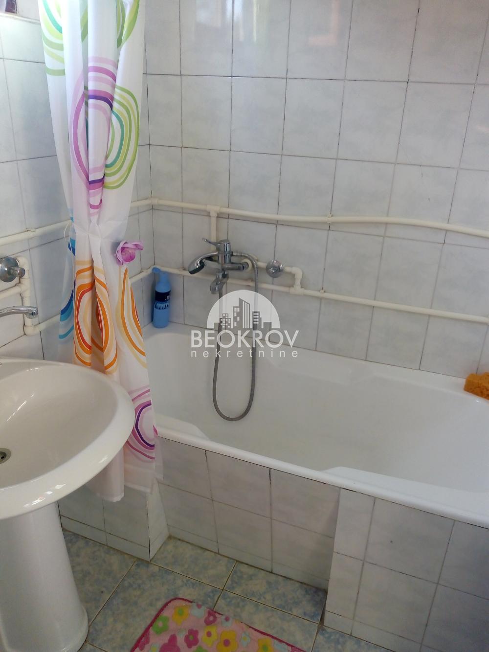 Slika 9 - Ibarska magistrala,  Kuća na prodaju, 200m2, 180.000€