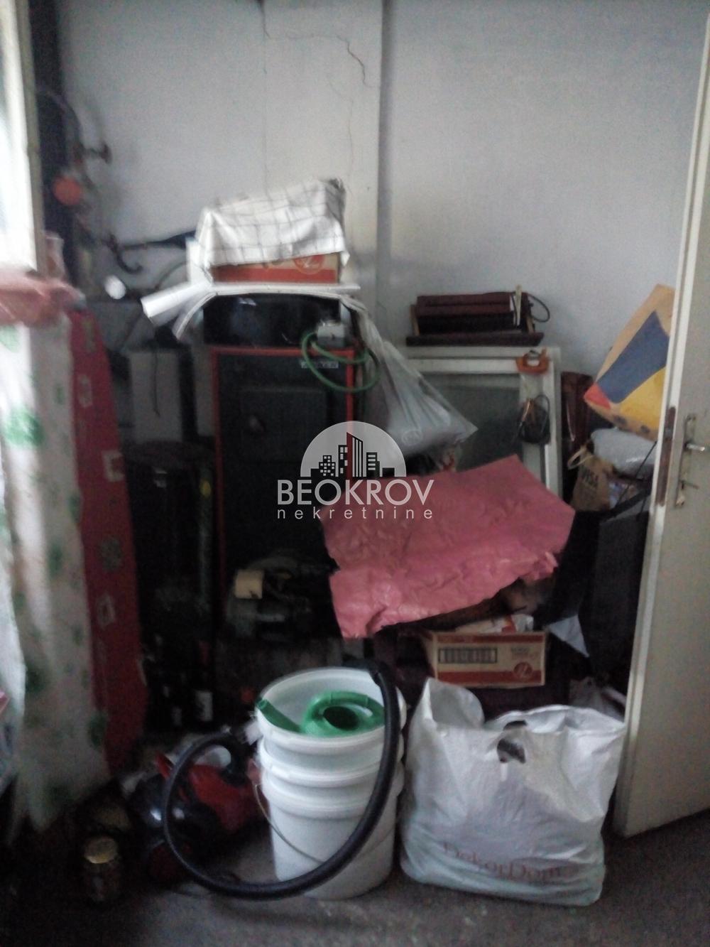 Slika 7 - Ibarska magistrala,  Kuća na prodaju, 200m2, 180.000€