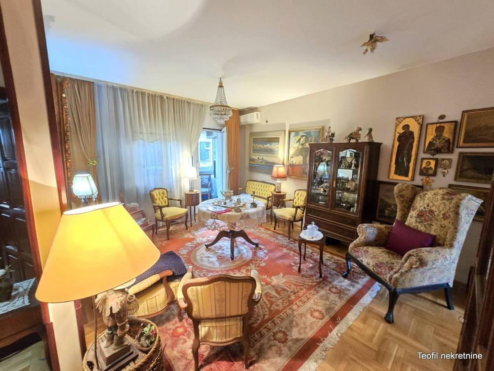 Slika 1 - Sazonova, Trosoban stan na prodaju, 61m2, 240.000€