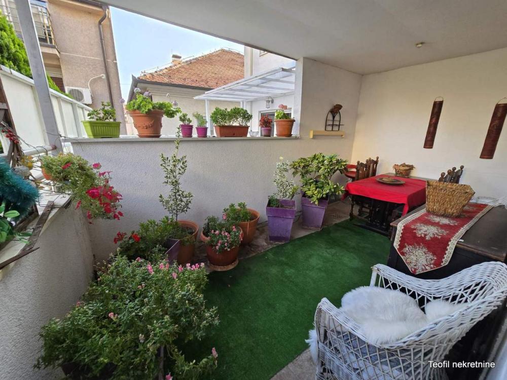 Slika 10 - Sazonova, Trosoban stan na prodaju, 61m2, 240.000€