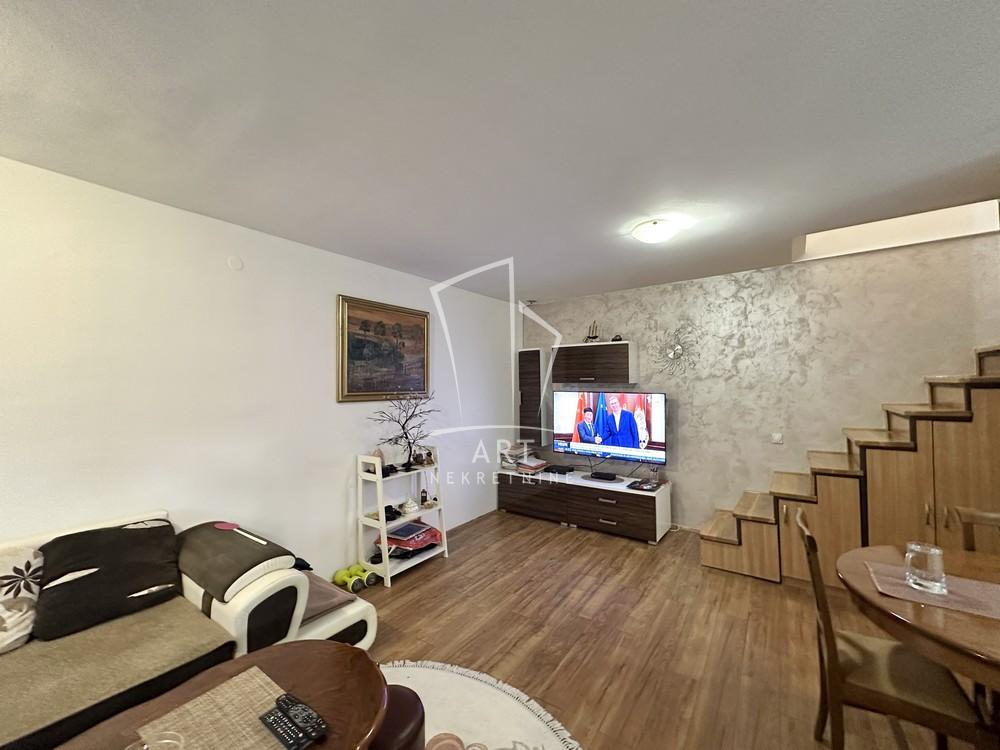 Slika 2 - Braće Ribnikar,  Kuća na prodaju, 66m2, 280.000€