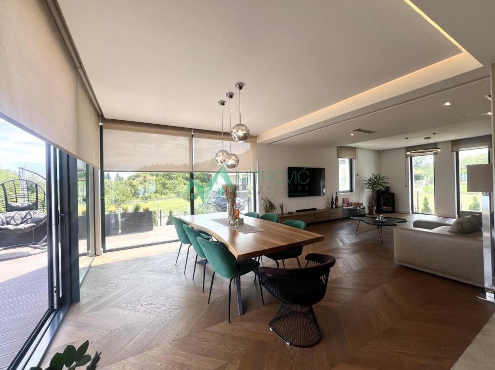 Slika 4 -  Kuća na prodaju, 360m2, 699.000€