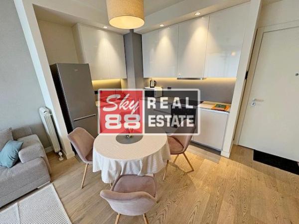 Slika 1 - Bulevar Vudroa Vilsona, Dvosoban stan za izdavanje, 52m2, 1.000€