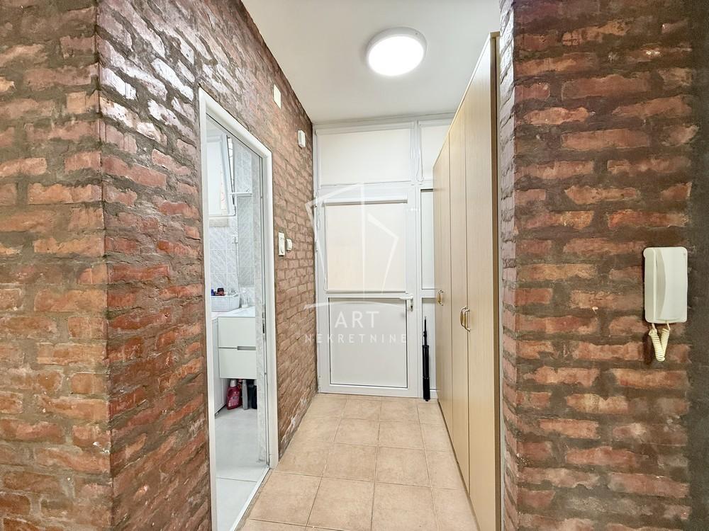 Slika 9 - Dalmatinska,  Lokal na prodaju, 44m2, 155.000€