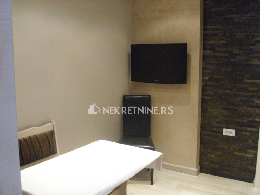 Glavna slika -Đure Daničića, Jednosoban stan za izdavanje, 25m2, 450€