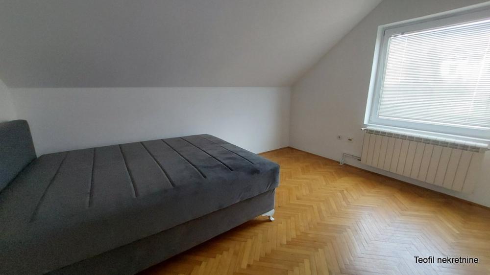 Slika 3 - Sime Matavulja, Trosoban stan za izdavanje, 118m2, 650€